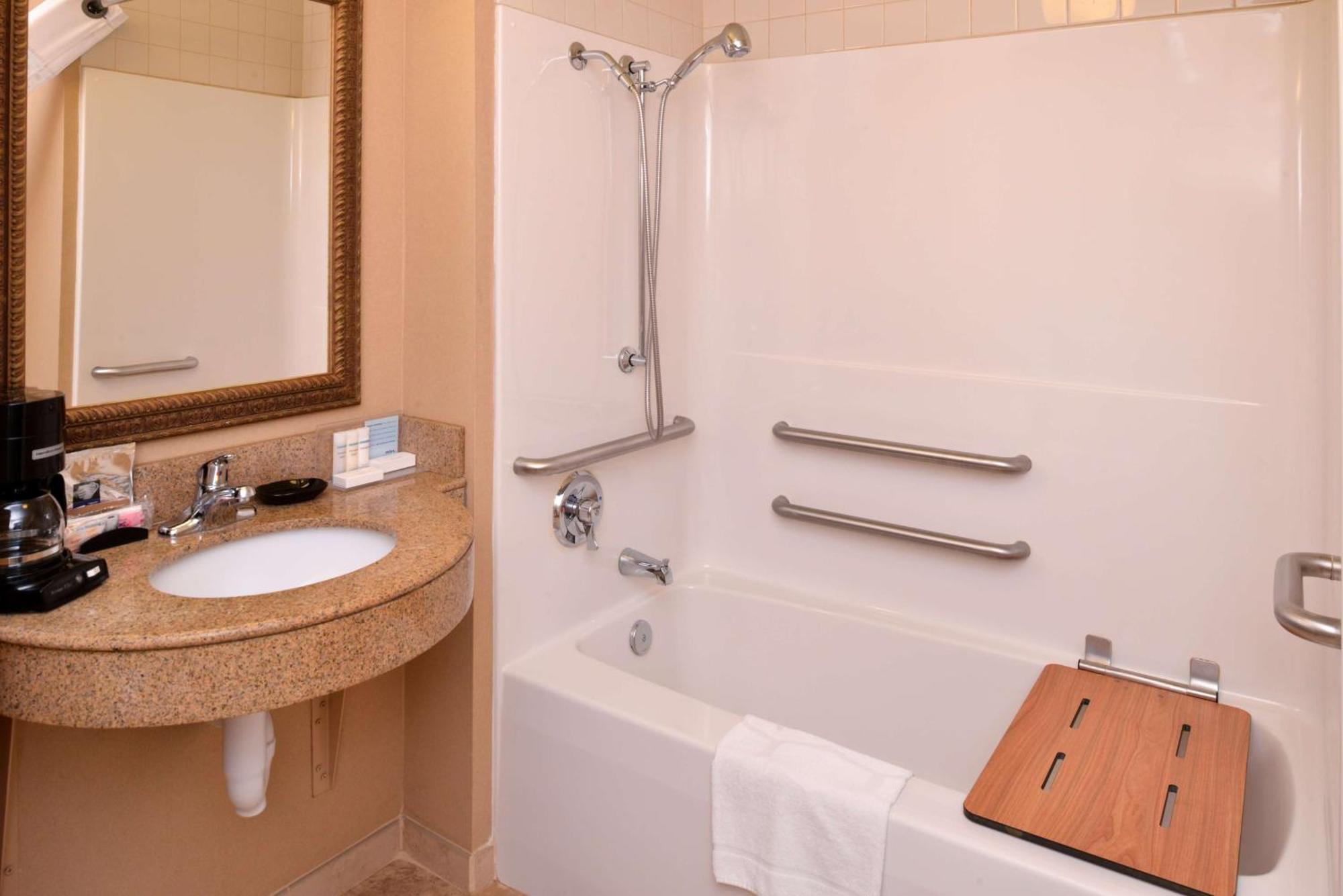 Hampton Inn By Hilton Litchfield Eksteriør billede