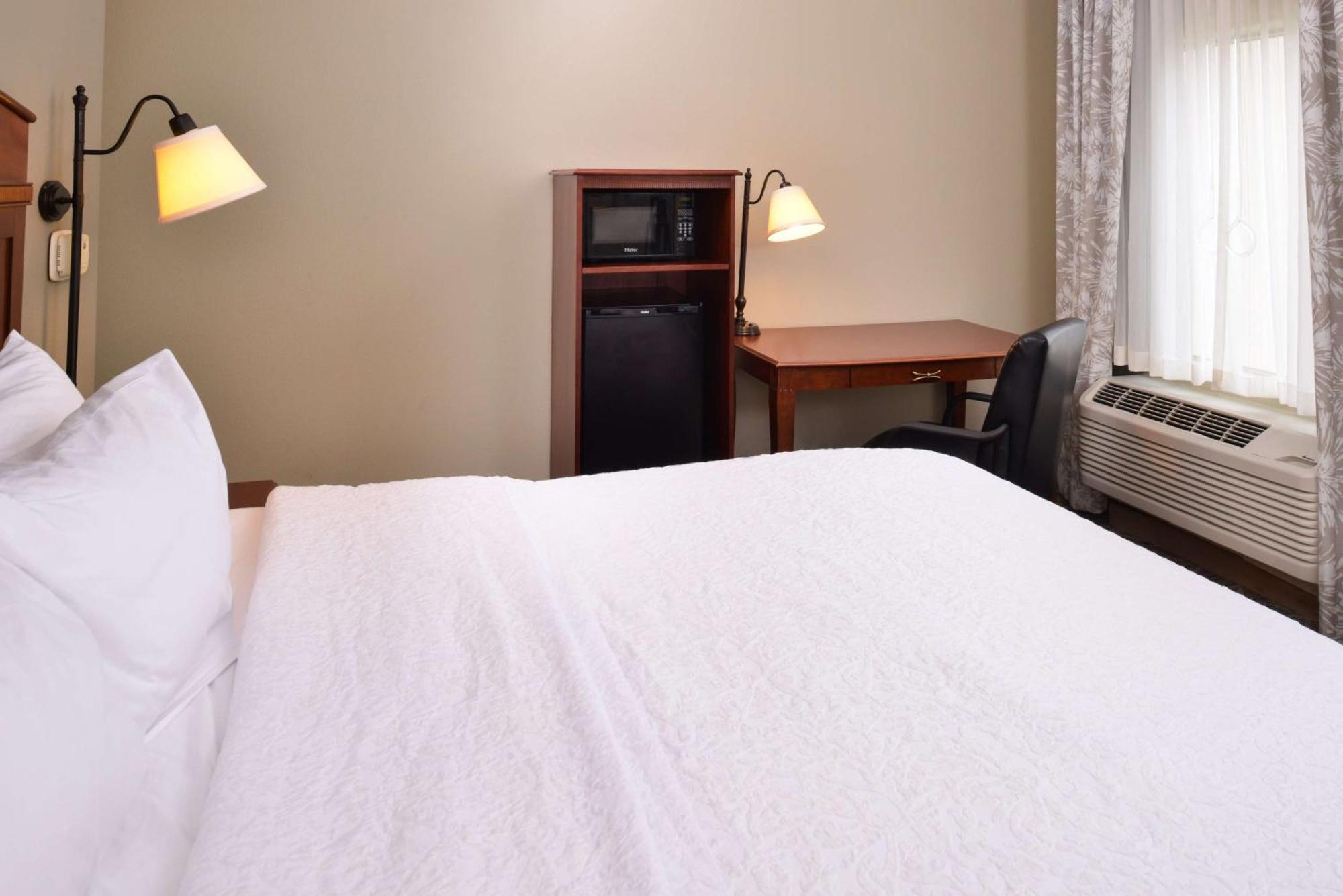 Hampton Inn By Hilton Litchfield Eksteriør billede
