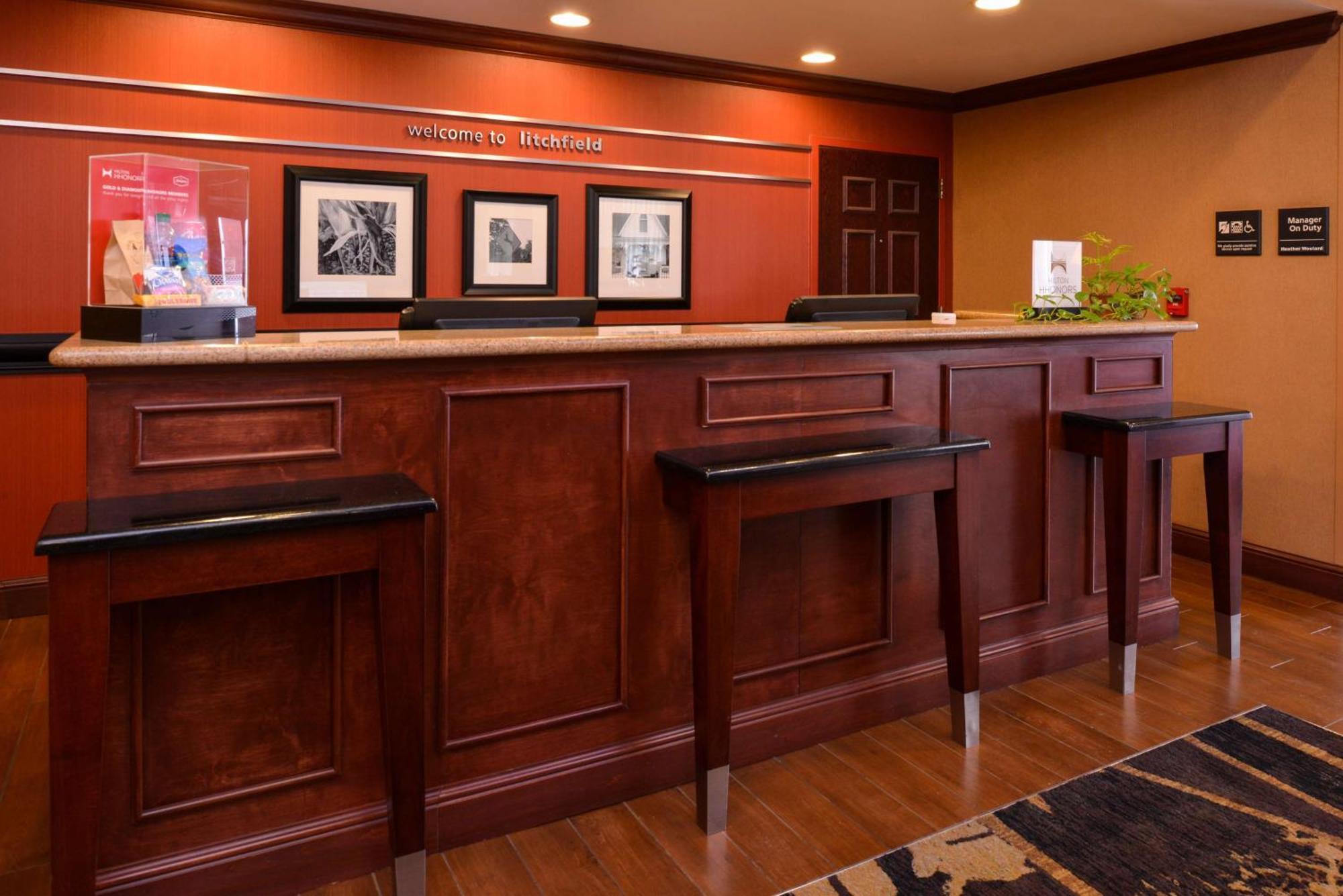 Hampton Inn By Hilton Litchfield Eksteriør billede